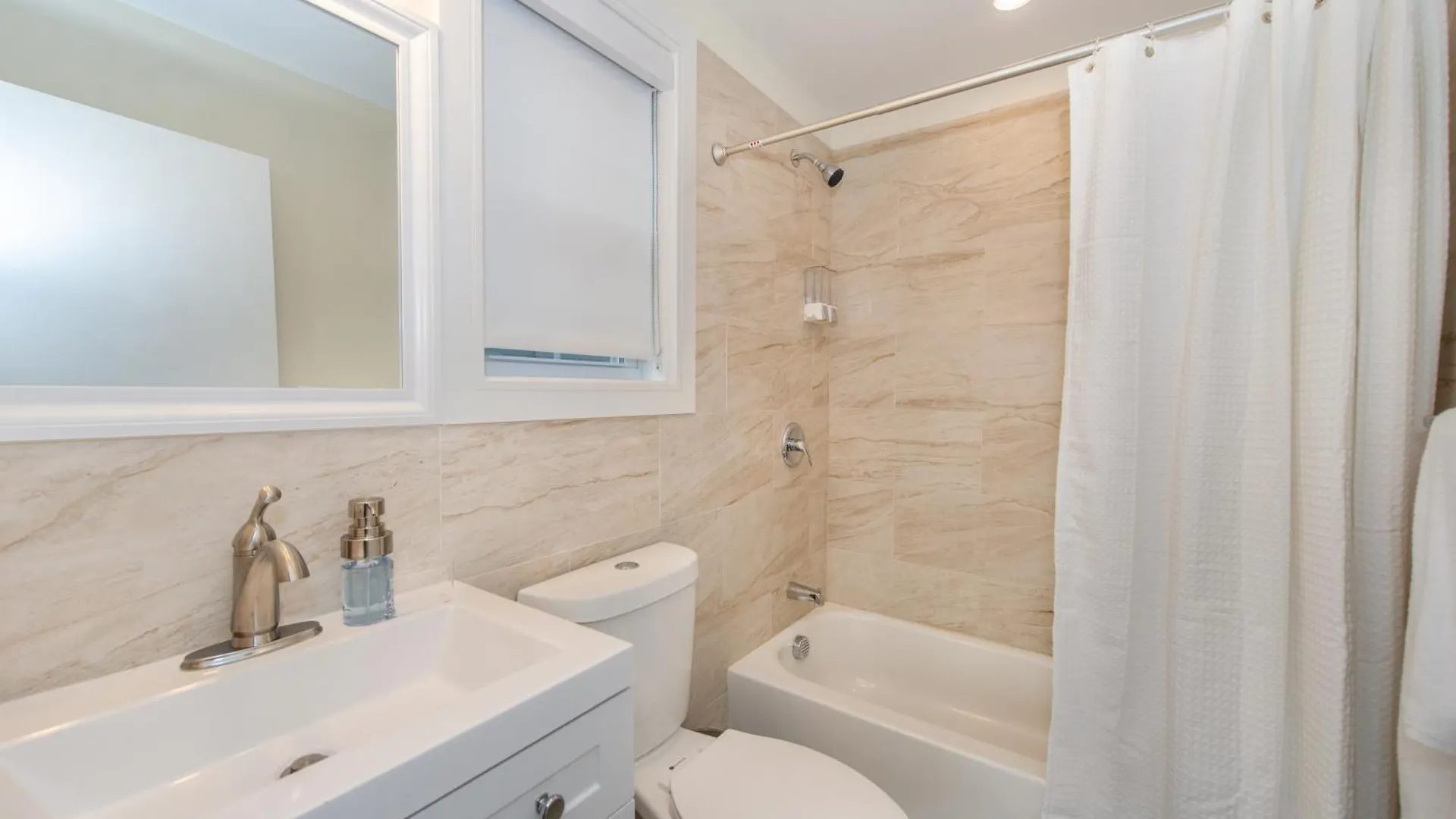 Apartment Stylish Chic Condo Nyc At Fingertips North Bergen