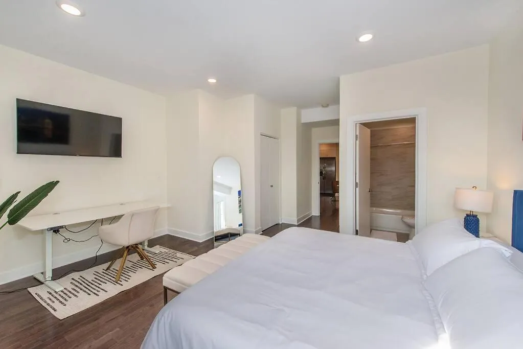 Apartment Stylish Chic Condo Nyc At Fingertips North Bergen